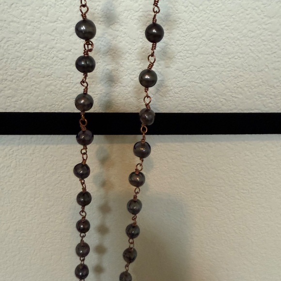Black Beaded Necklace - Picture 2 of 3